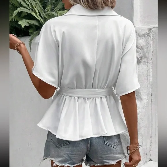 032 Solid White Button Down Belted Oversized Top - Picture 3 of 4